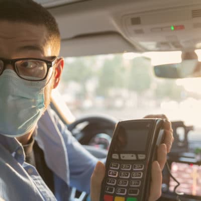 Almozar Taxi laat klanten veilig en mobiel betalen